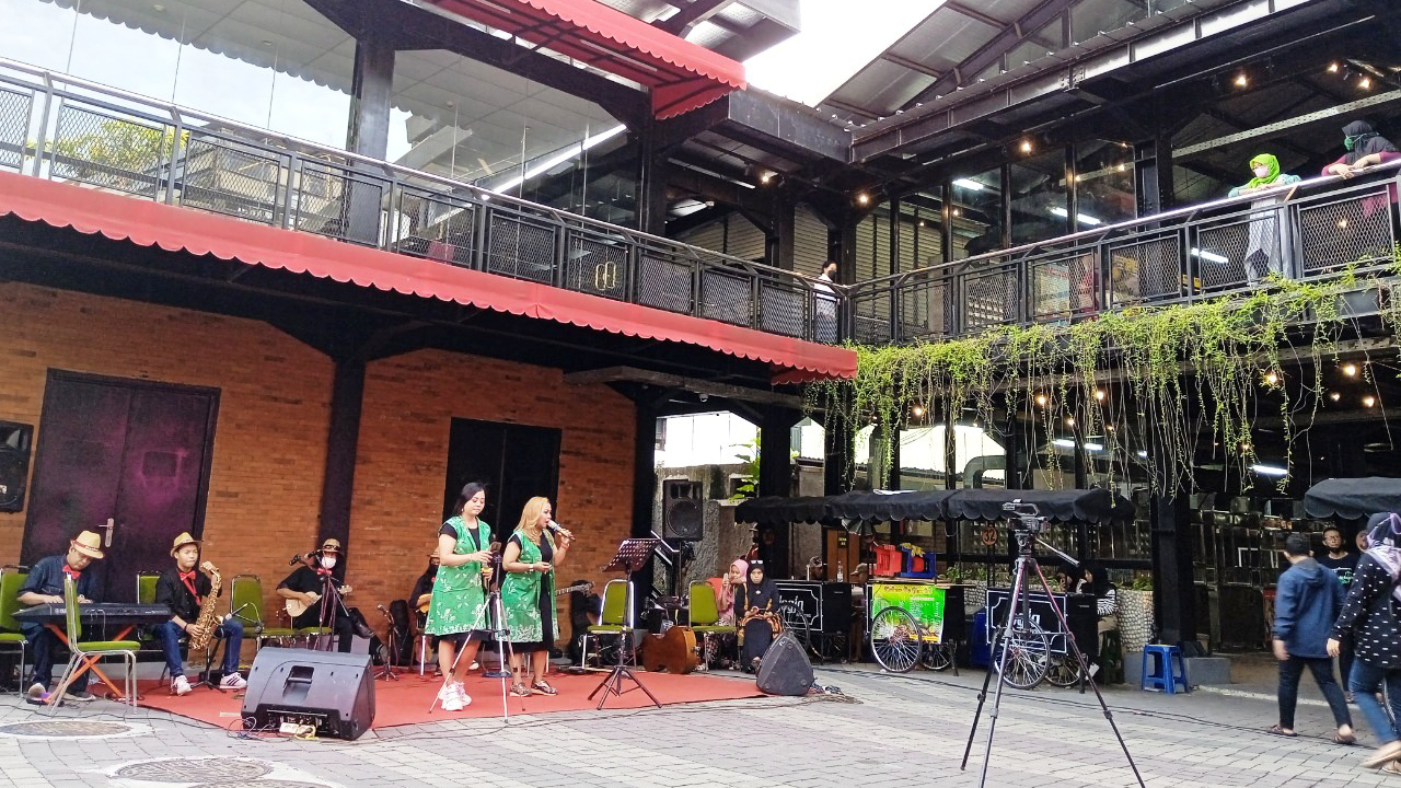 MUSI: Dinas Kebudayaan (Kundha Kabudayan) DIY menggelar seni pertunjukan musik di Teras Malioboro 1, dua kali dalam sepekan. (DISBUD DIY FOR RADAR JOGJA)