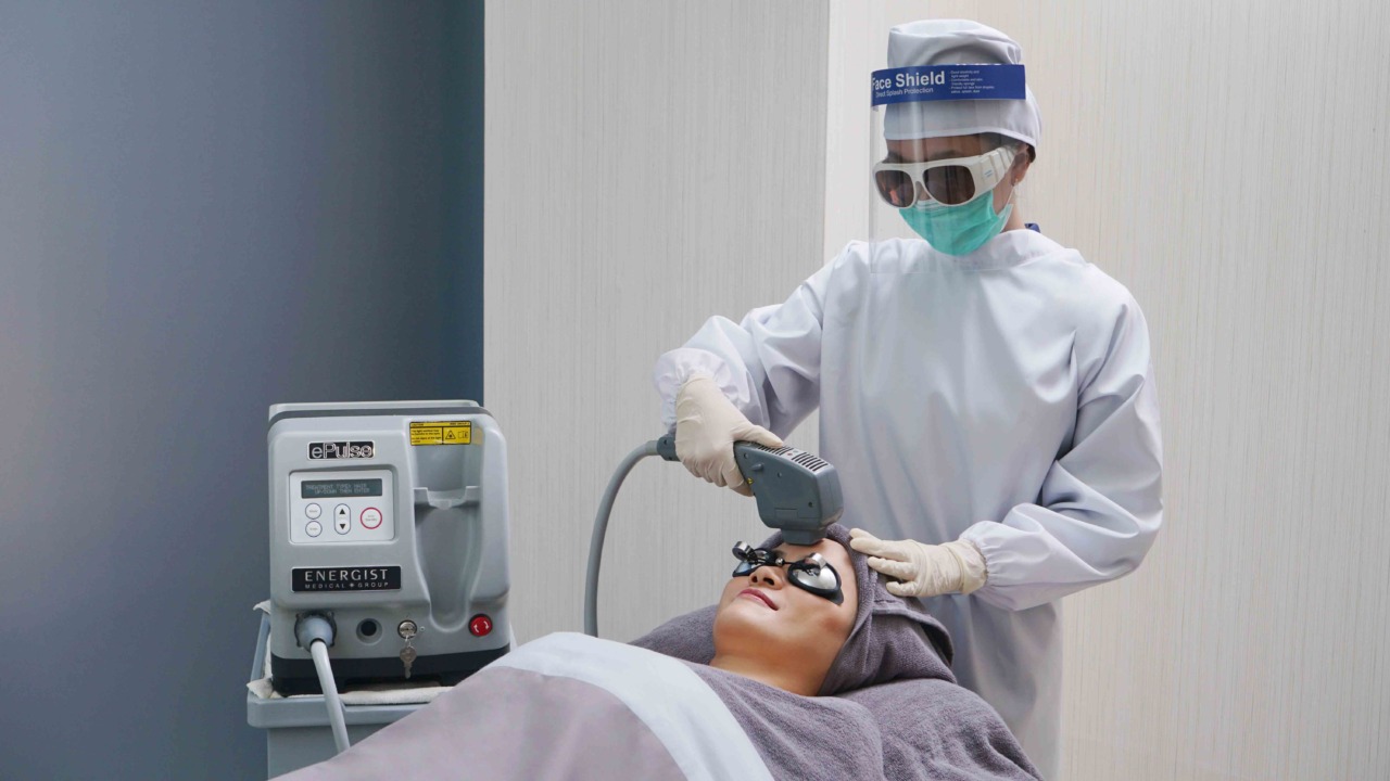 MESOTHERAPY:  Produk perawatan yang patut dicoba bagi yang memiliki flek hitam (hiperpigmentasi) maupun jerawat. (NAVAGREEN FOR RADAR JOGJA)