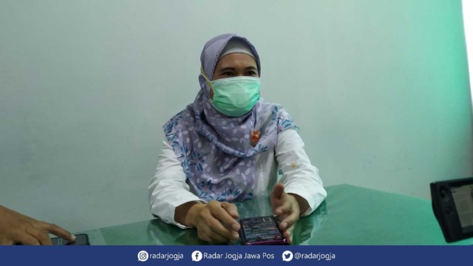 Kabid Pencegahan dan Pengendalian Penyakit Dinkes Kulonprogo Rina Nuryati.(IWAN NURWANTO/RADAR JOGJA)