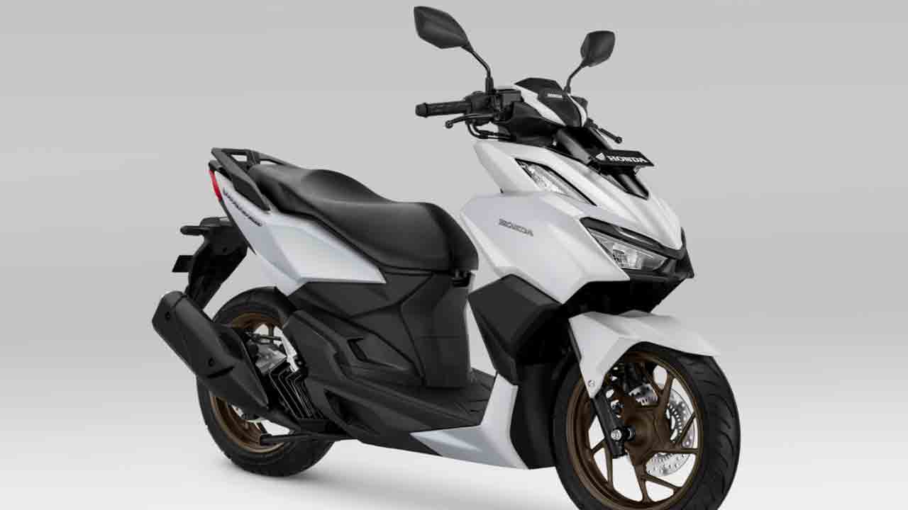 BIKE OF THE YEAR: All New Honda Vario 160 menjadi jawaban bagi pecinta motor skutik premium sporti berperforma tinggi yang memberikan kebanggaan bagi pengendaranya. (HONDA FOR RADAR JOGJA)