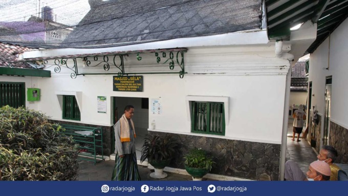 GUNTUR AGA TIRTANA/RADAR JOGJA