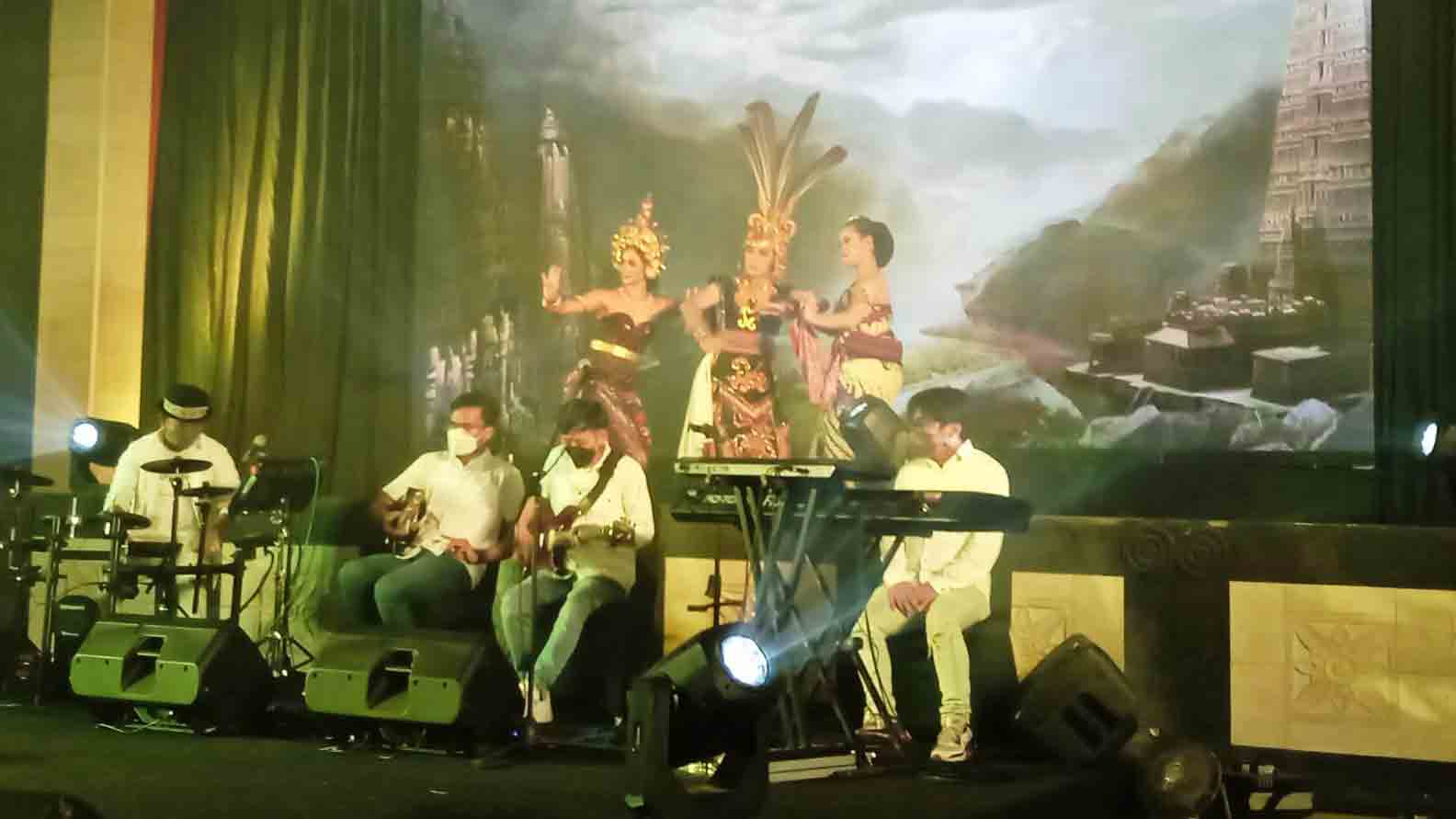 EVENT: Performance kesenian tradisional pada Road to Premiere with Live Performance, Pemutaran Video Pagelaran Sabang – Merauke. (WULAN YANUARTI/RADAR JOGJA)