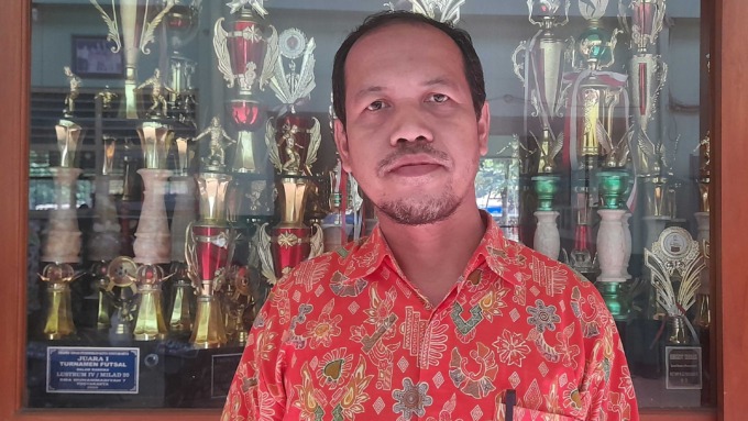 Waka Kesiswaan SMPN 3 Jogja Ahmad Suryani.(SITI FATIMAH/RADAR JOGJA)