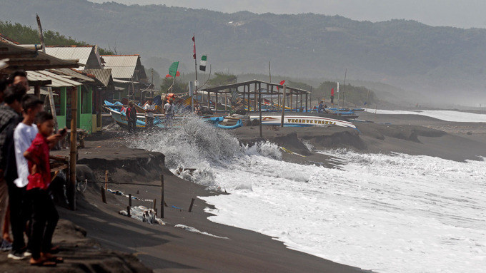 GUNTUR AGA TIRTANA/RADAR JOGJA
