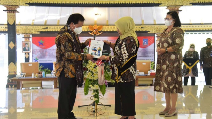 Pengukuhan Bupati Sleman Kustini Sri Purnomo sebagai Bunda Literasi Kabupaten Sleman (4/7).(DOKUMENTASI HUMAS PEMKAB SLEMAN)