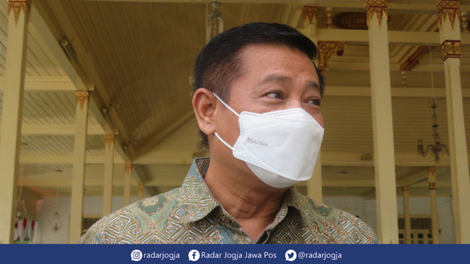 AKOMODASI : Sekprov Pemprov DIJ Kadarmanta Baskara Aji pastikan pemerintah terbuka akan saran dan kritik. (DWI AGUS/RADAR JOGJA)