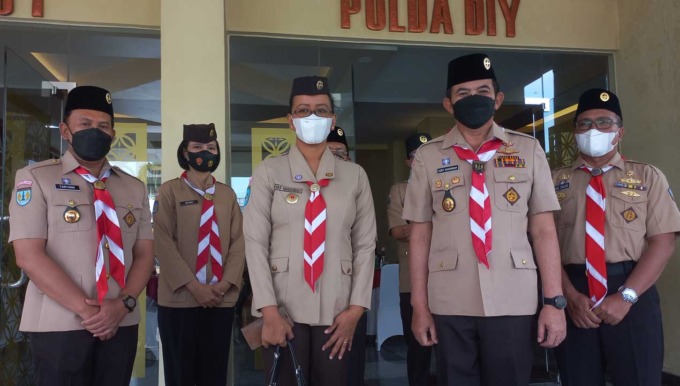 OPTIMISTIS: GKR Mangkubumi ajak anak muda untuk tumbuhkan sikap positif lewat kepramukaan di Mapolda DIJ kemarin (24/8).(MEITIKA CANDRA LANTIVA/RADAR JOGJA)