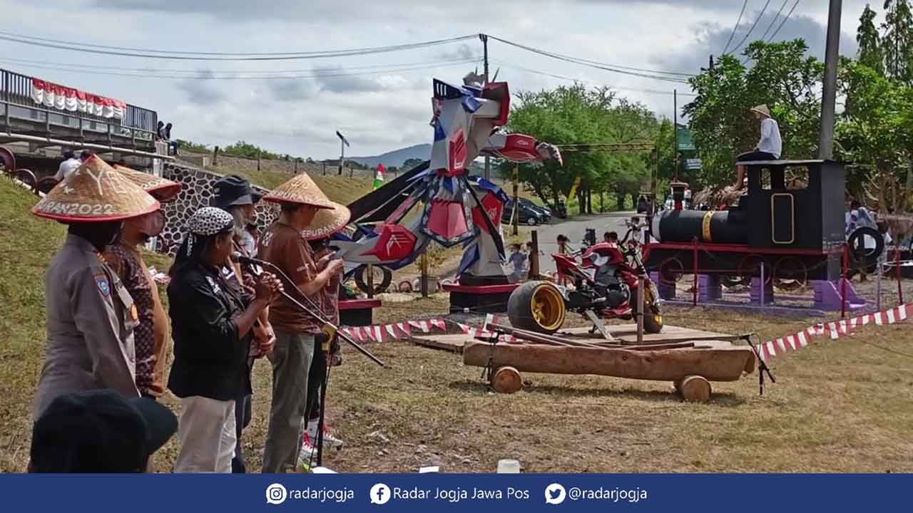 POTENSI EKONOMI: Semarak suasana Festival Pacak Sepuran 2022 di Kabupaten Kulonprogo, kemarin. HENDRI UTOMO/RADAR JOGJA