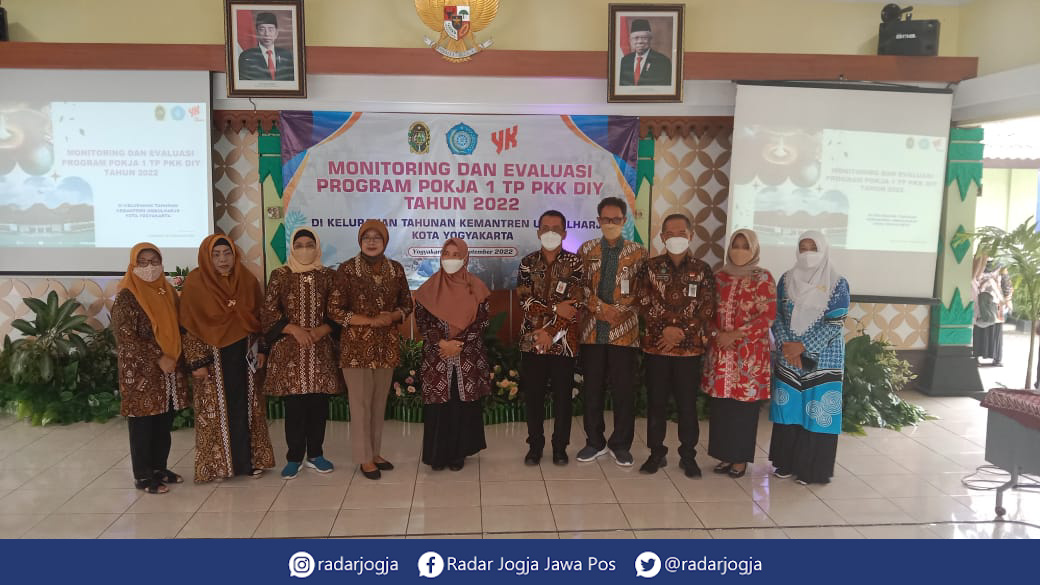 EVALUASI : Monev Program Pokja I TP PKK Kemantren Umbulharjo digelar di Kantor Kemantren Umbulharjo, Selasa (20/9). (ANNISSA KARIN/RADAR JOGJA)