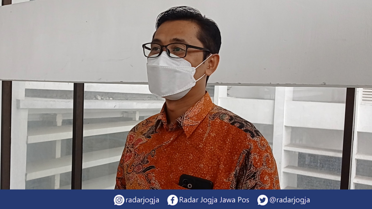 SOSOK : Dekan Fisipol UGM Wawan Mas