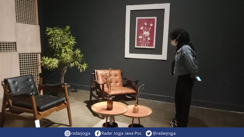 SENI : Pameran desain interior Spotio Temporal #5 digelar di JNM hingga 23 Oktober mendatang. (ANNISSA KARIN/RADAR JOGJA)