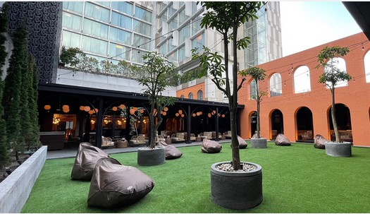 COZZY : Barley & Barrel Artotel Suites Bianti Hotel Jogjakarta. (ISTIMEWA)