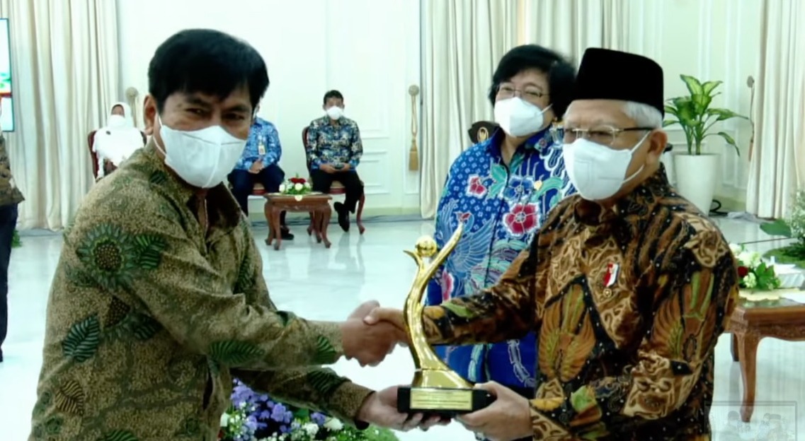 PRESTASI : Pertamina melalui salah satu subholding Commercial and Trading, Pertamina Patra Niaga Regional Jawa Bagian Tengah kembali berhasil memperoleh penghargaan PROPER yang diselenggarakan oleh Kementerian Lingkungan Hidup dan Kehutanan (LHK). (ISTIME