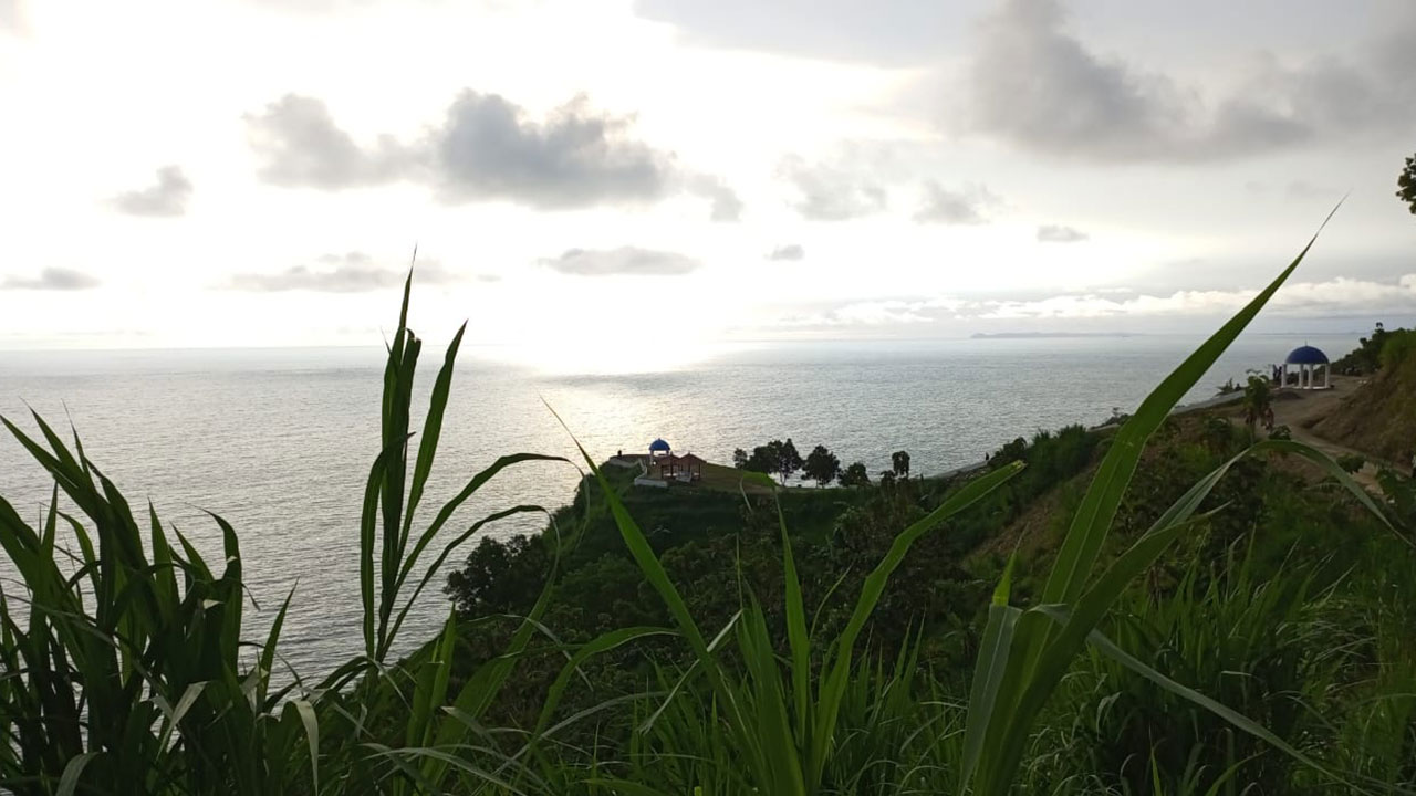INDAH : Pitris Ocean View menawarkan konsep wisata bentang alam dengan didukung berbagai spot wahana wisata lain. (M HAFIED/RADAR KEBUMEN)