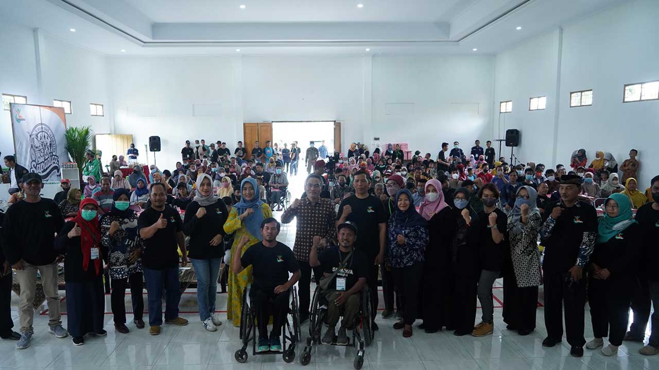 LAUNCHING: Suasana saat Bupati Bantul Abdul Halim Muslih meresmikan Yayasan Sapa Difa di Gedung Serba Guna Graha Agung, Imogiri Minggu (4/12).(DOK HUMAS PEMKAB BANTUL )