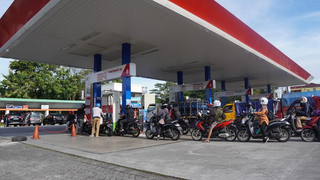 PERSIAPAN NATARU: PT Pertamina Patra Niaga Regional Jawa Bagian Tengah kembali membentuk Satuan Tugas (Satgas). Ini dilakukan untuk bersiaga memenuhi kebutuhan energi seperti BBM, Elpiji (LPG), dan Avtur di Provinsi Jawa Tengah dan Jogjakarta. (PERTAMINA