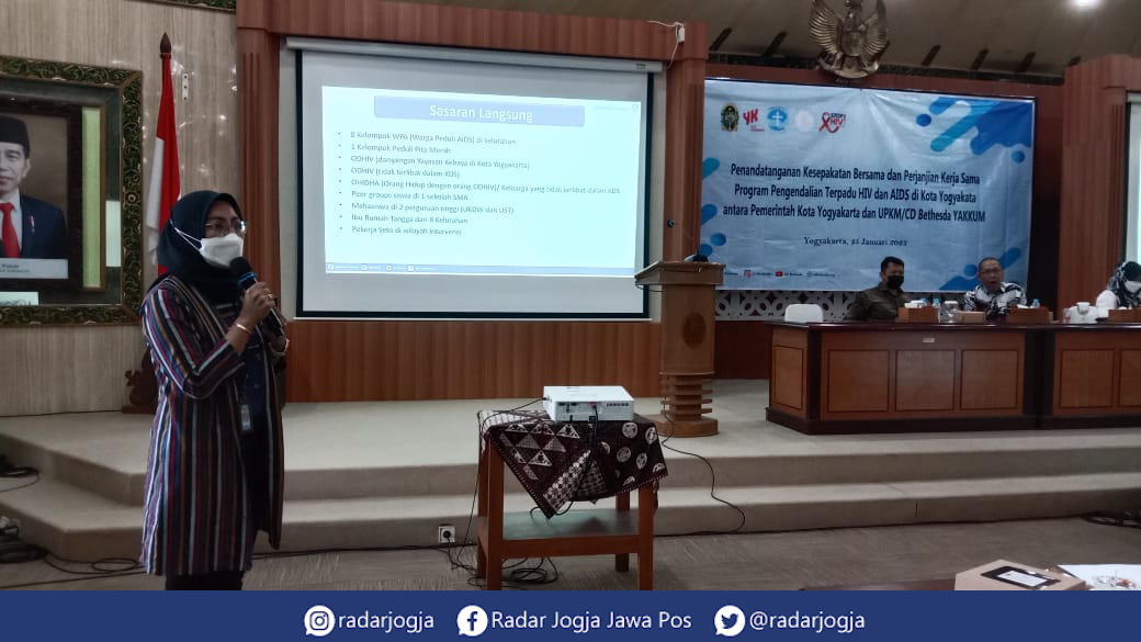 EDUKASI : Pemaparan dilakukan oleh UPKM/CD Bethesda YAKKUM mengenai upaya pengendalian HIV dan AIDS di Balai Kota Jogja, Rabu (25/1). (ANNISSA KARIN/RADAR JOGJA)