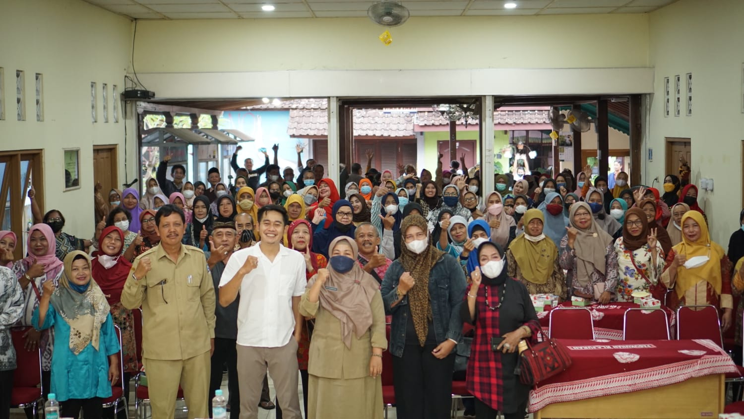 EDUKASI : Seminar kesehatan bertajuk Implementasi Pemberdayaan Masyarakat Berbasis Teknologi Digital untuk Memandirikan Masyarakat Hidup Sehat beberapa waktu lalu. (ISTIMEWA)