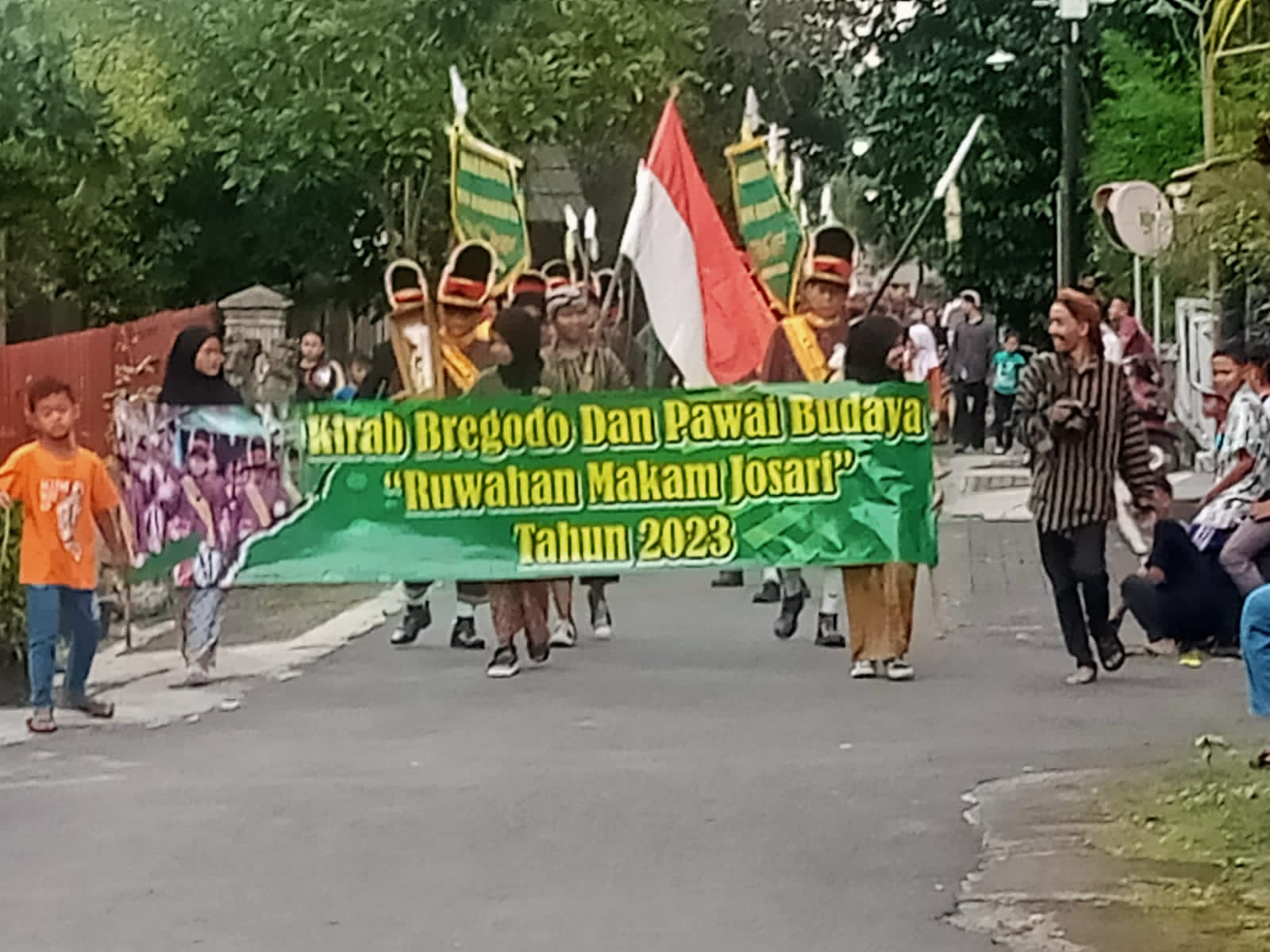 RUWAHAN MAKAM JOSARI