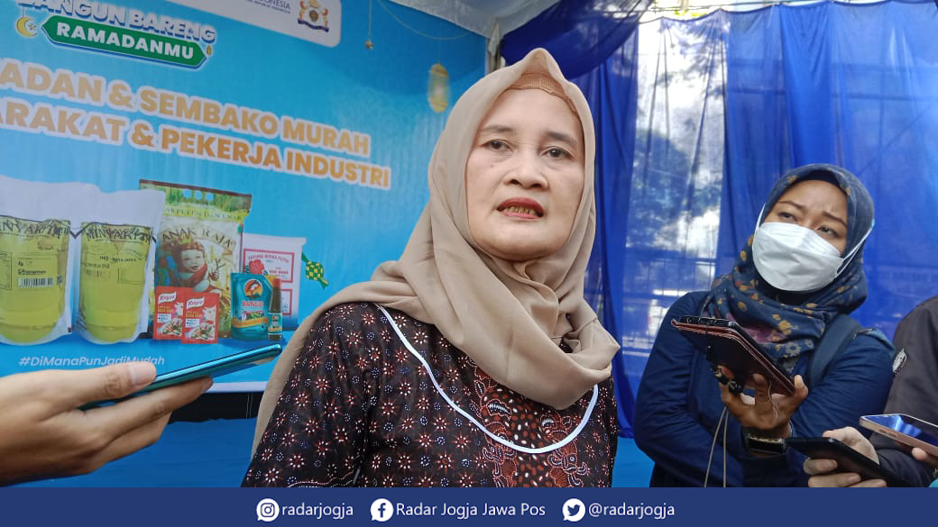 Kepala Dinas Perindustrian dan Perdagangan (Disperindag) DIY Syam Arjayanti.  Radar Jogja File