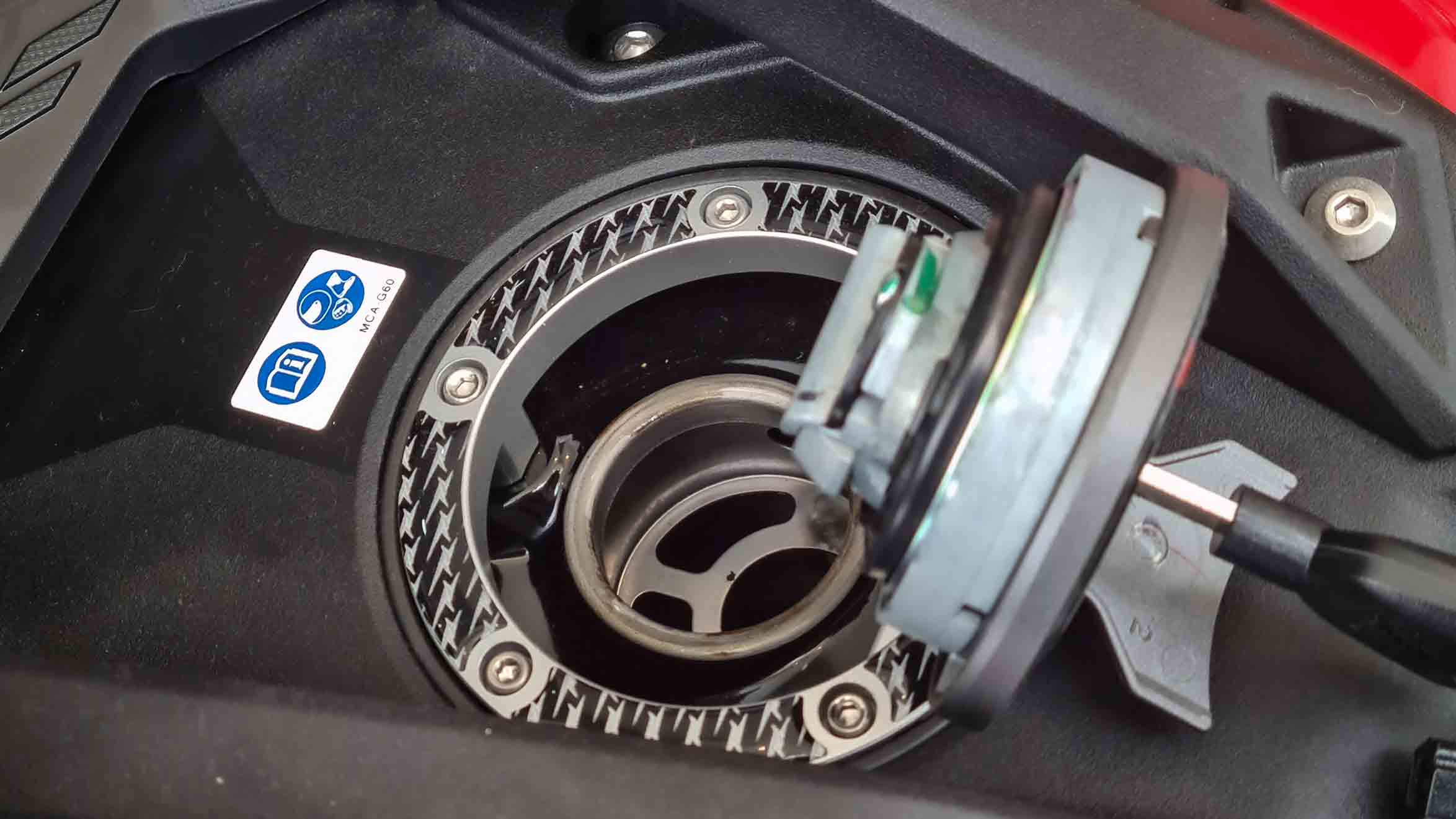 ILustrasu Kosongkan Tangki Bensin. (HONDA FOR RADAR JOGJA)