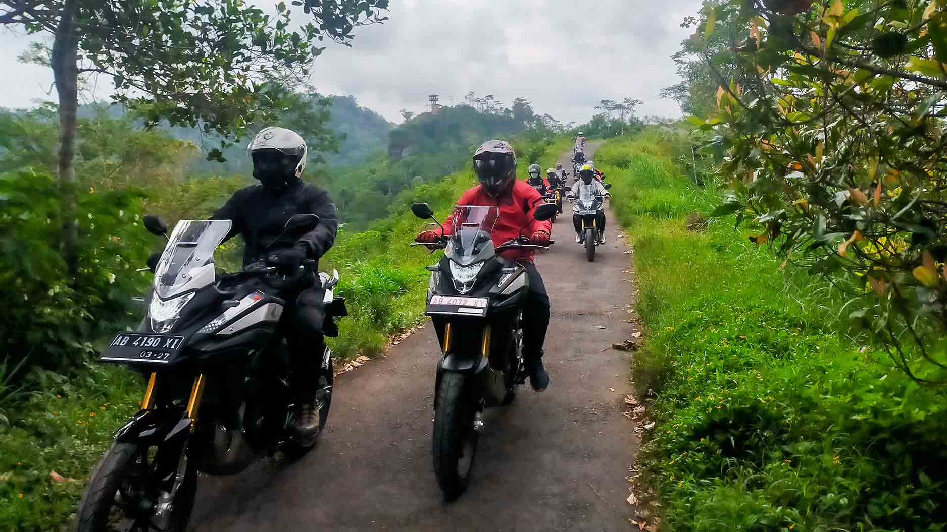 SAFETY RIDING: Lakukan pengecekan secara mandiri kendaraan yang akan digunakan untuk perjalanan mudik. (HONDA FOR RADAR JOGJA)