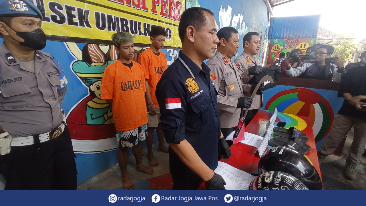 INI DIA : Polsek Umbulharjo berhasil membekuk pentolan geng pelajar Kota Jogja. (DWI AGUS/RADAR JOGJA)