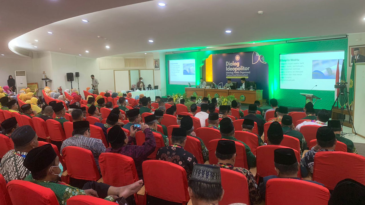 PENYEGARAN: Dialog ideologi, politik dan organisasi (Ideopolitor) gelombang 2 yang digelar PP Muhammadiyah di Kampus Universitas Aisyiyah (Unisa) Jogjakarta, Sabtu (13/5).(Humas Unisa)