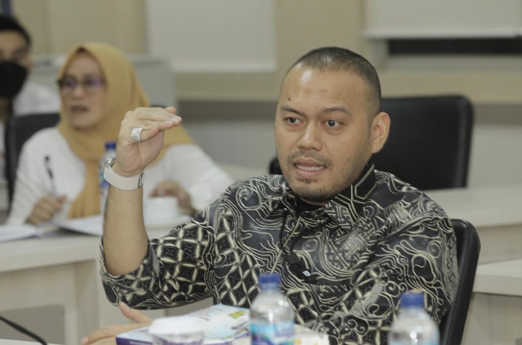 SOSOK : Staf Ahli Utama Pansus BLBI DPD RI Hardjuno Wiwoho. (PANSUS BLBI DPD RI for RADAR JOGJA)