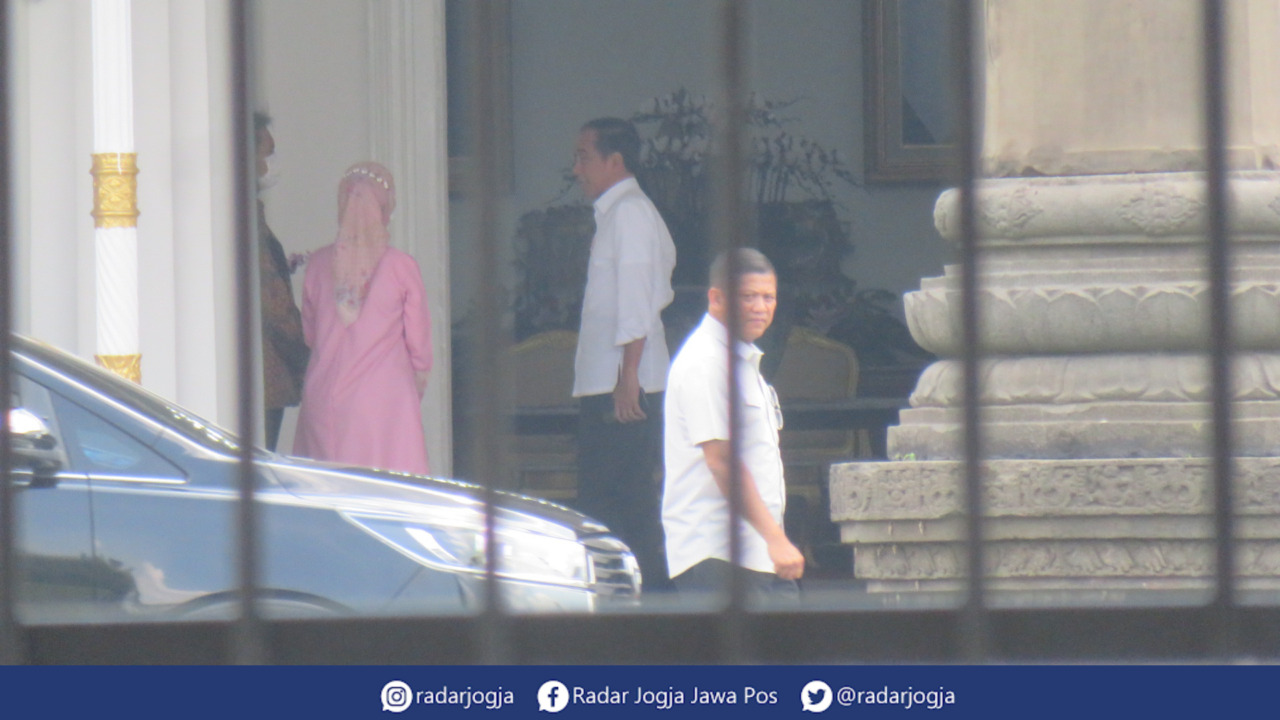 TIBA : Presiden Joko Widodo tiba di Istana Kepresidenan Jogjakarta, Kamis (1/6). (DWI AGUS/RADAR JOGJA)