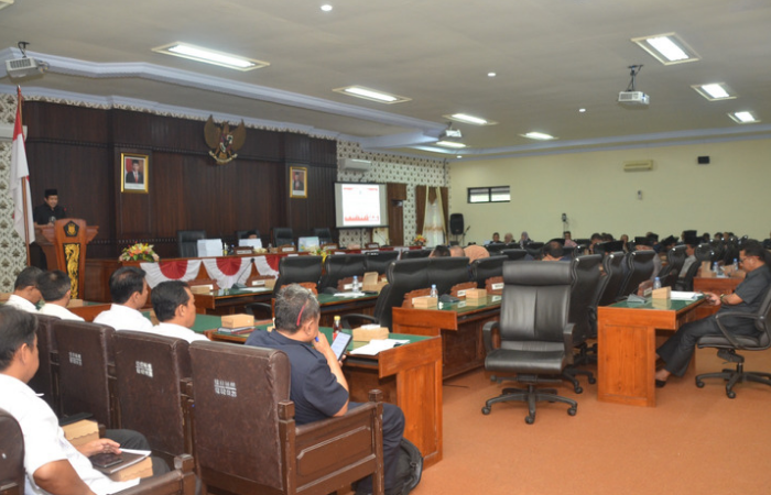 Suasana rapat paripurna LHP Pelaksanaan APBD 2022 di Ruang Graha Paripurna DPRD Trenggalek, Rabu 14 Juni 2023.