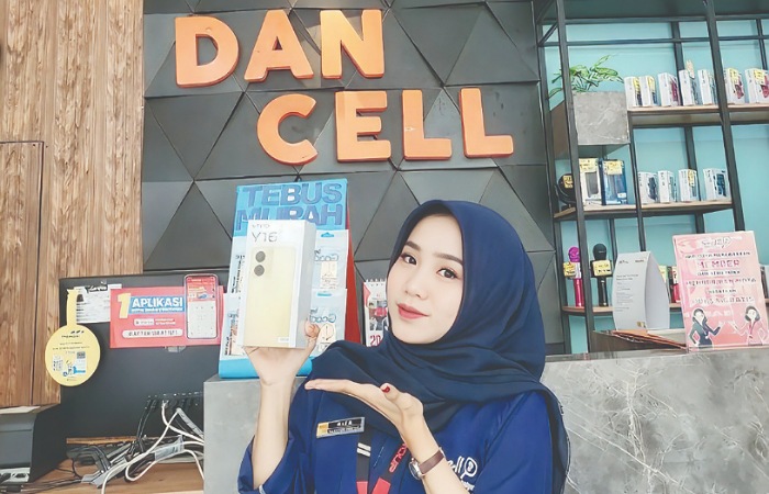 Dancell menjadi salah satu perusahaan terbesar di Jawa Timur yang menyediakan berbagai produk handphone, laptop, dan aksesori terlengkap.