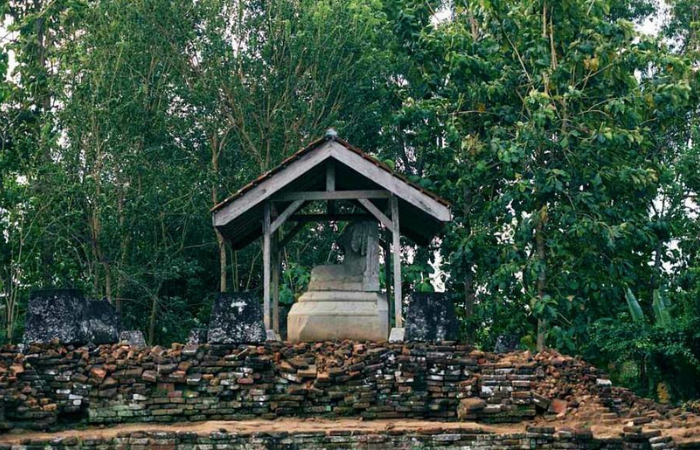 Candi Gayatri di Tulungagung.