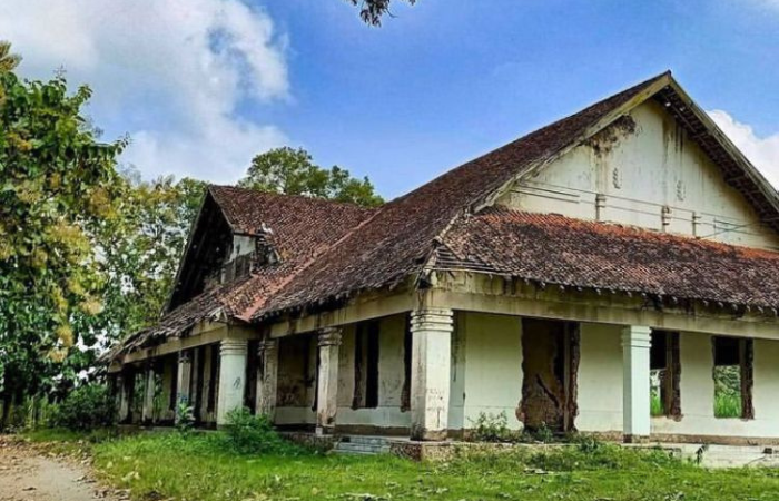 LAWAS : Bangunan Bekas Pabrik Gula Koenir menyimpan banyak jejak sejarah dan mistis.