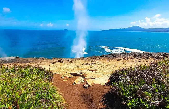 PESONA BANYU MULOK : Tebing Banyu Mulok dengan keindahan alam bukit yang mempesona diatas tebing.