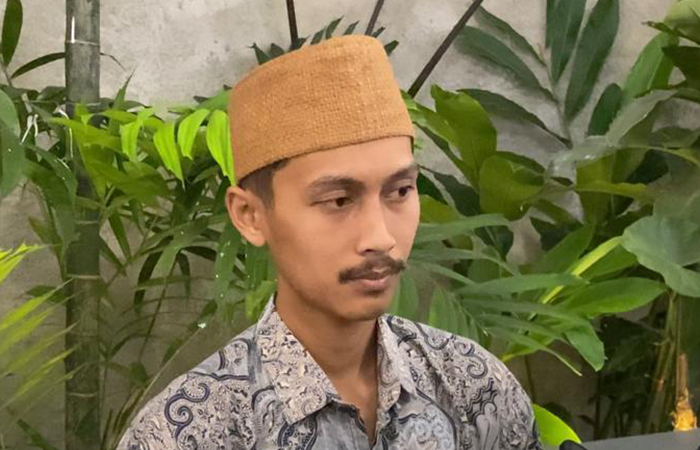 KHAWATIR Anak korban pembunuhan pasutri Ngantru, Gustama sempat khawatir mendapat intimidasi pasca video curahan hatinya mendapat perhatian dari Hotman Paris Hutapea.