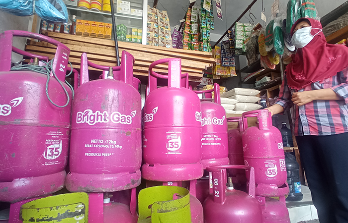 GAS: Gas di Tulungagung semain langka, pedagang kuliner mengeluhkan kondisi tersebut.