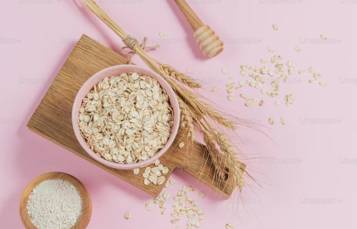 ILUSTRASI: Masker dari bahan-bahan alami berikutnya, yaitu dengan menggunakan Oats/Oatmeal.