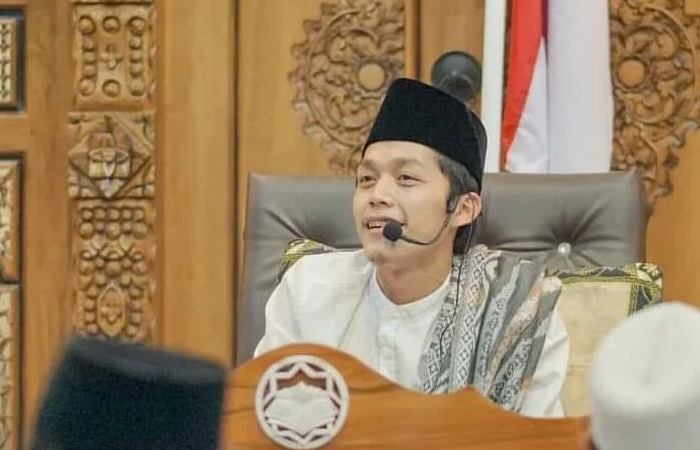 TANGGAPAN: Ini Penjelasan Gus Iqdam tentang alasan Majelis Sabuilu Taubah didirikan.