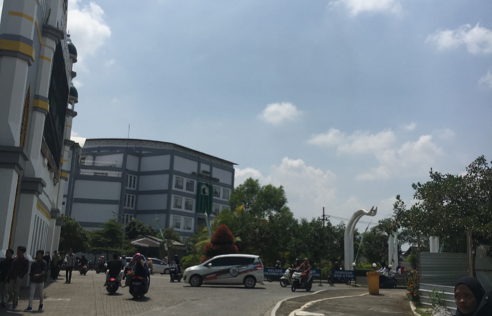 Halaman depan UIN SATU