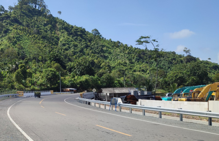 Tertarik untuk lewat sini?
