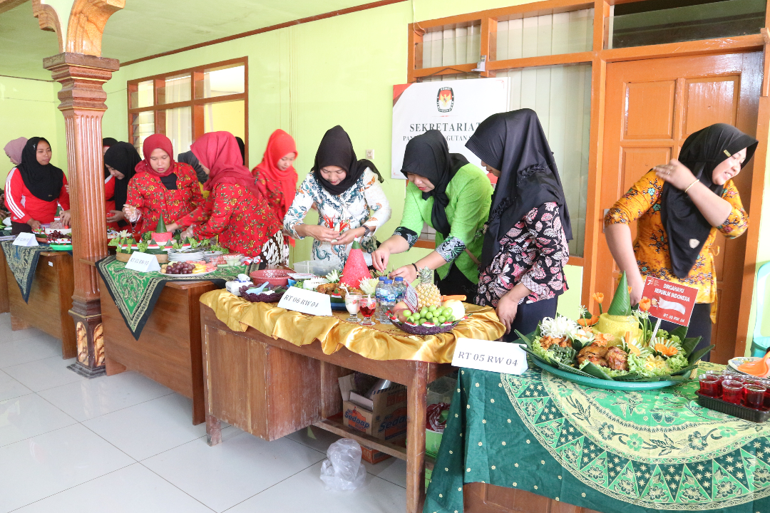Lomba Tumpeng Desa Penjor