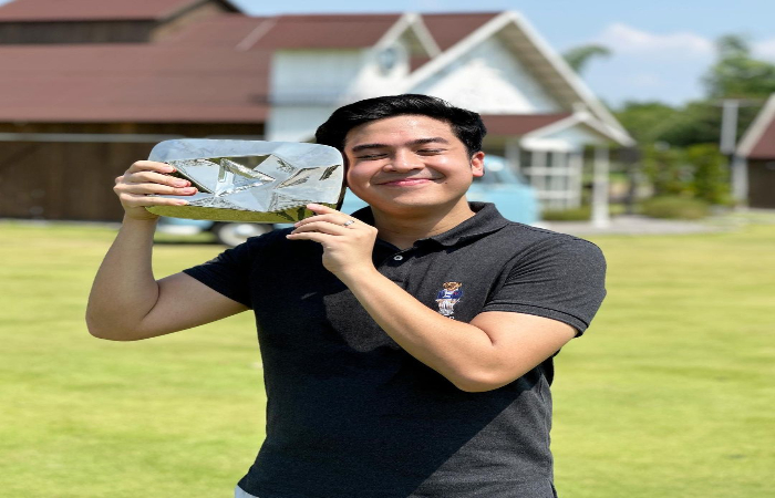 KREATIF: Jerome Polin pernah masuk daftar Forbes Under 30 Asia 2021 untuk kategori salah satunya pemasaran.