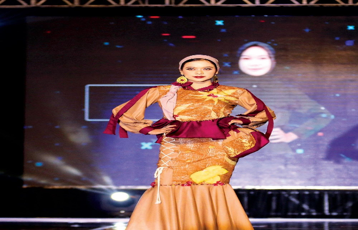 BERPARAS AYU: Risma Salsabila Mazaib saat jadi salah satu penampil di ajang Blitar Youth Festival (BYF).