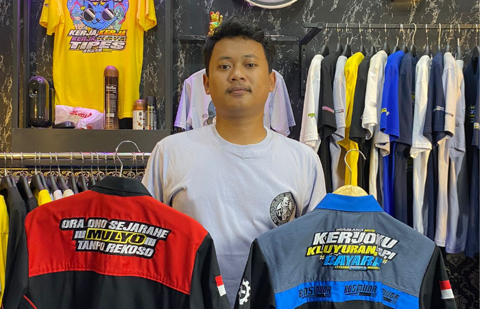 Sheta Anom, meskipun tak lulus kuliah, pemuda asal Tulungagung ini sukses menjadi pebisnis berskala Nasional.