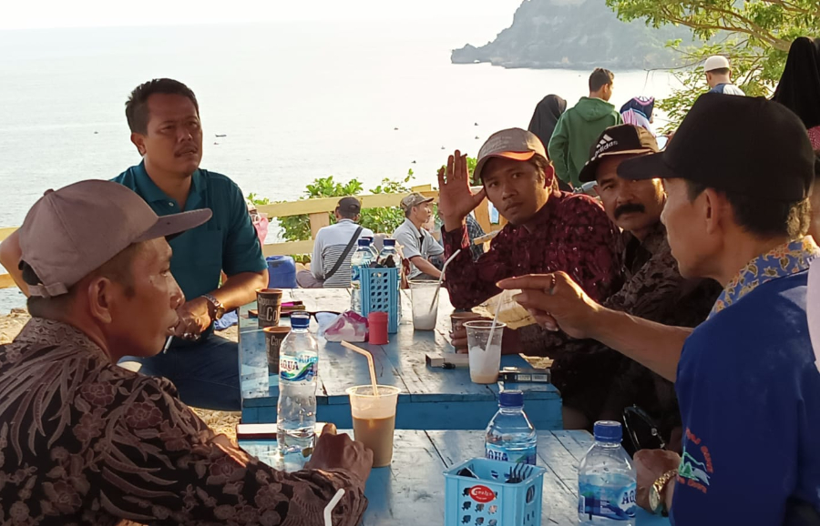 SERAP ASPIRASI: Rapat percepatan pengembangan wisata di lapak UMKM Kawasan Sidorejo Indah.