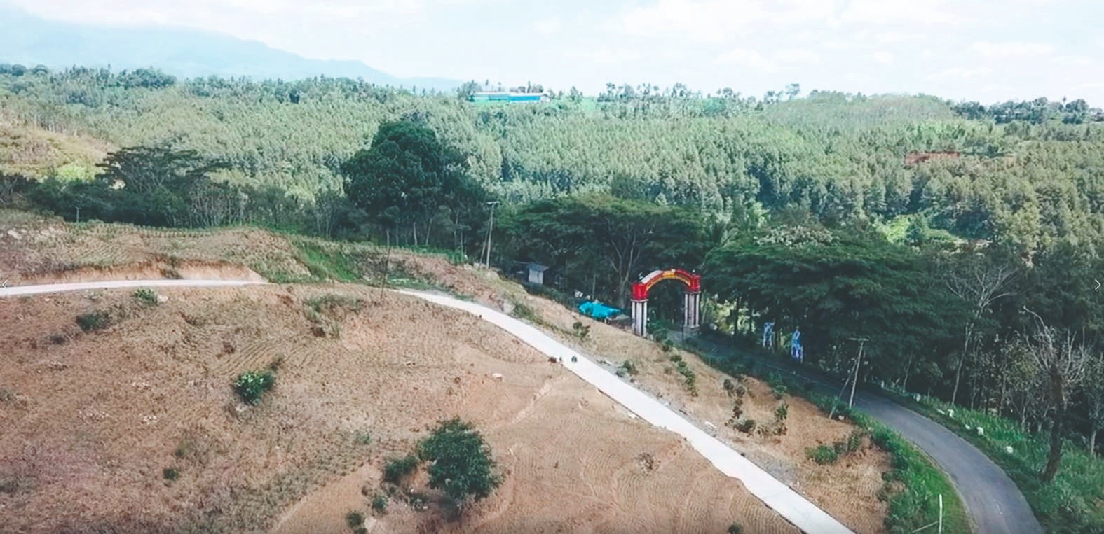 BAGUS : Konstruksi ruas jalan Desa Mulyosari Gunung Tugel, Pagerwojo