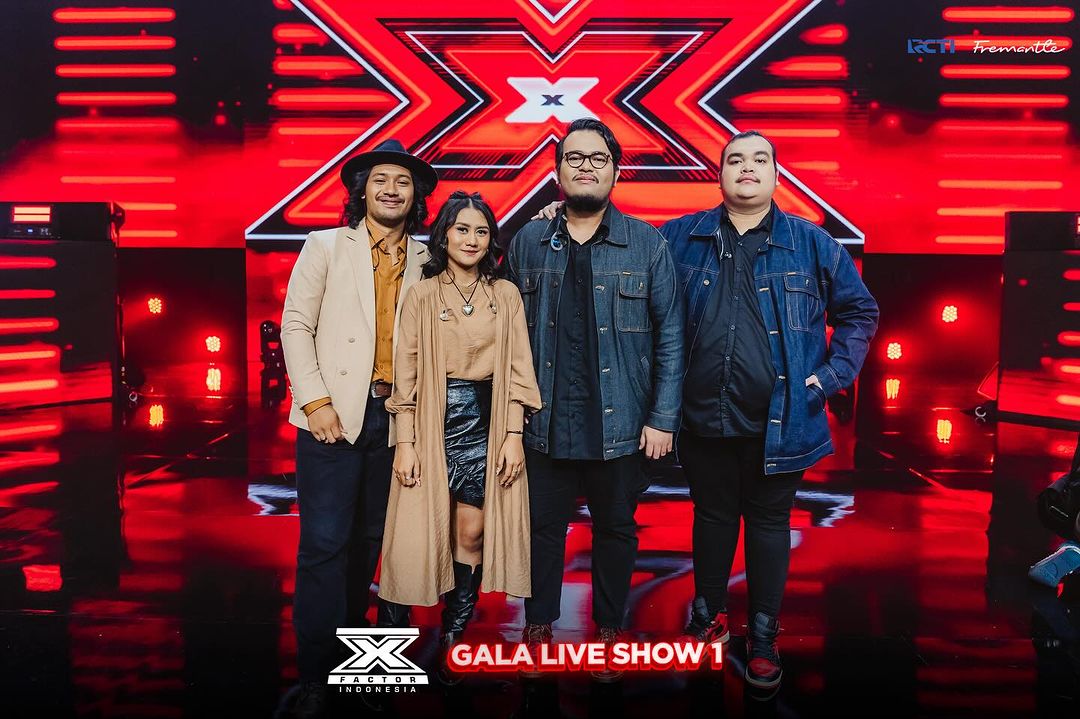 Dua finalis X Factor Indonesia Season 4 tereliminasi di babak Gala Live Show perdana.