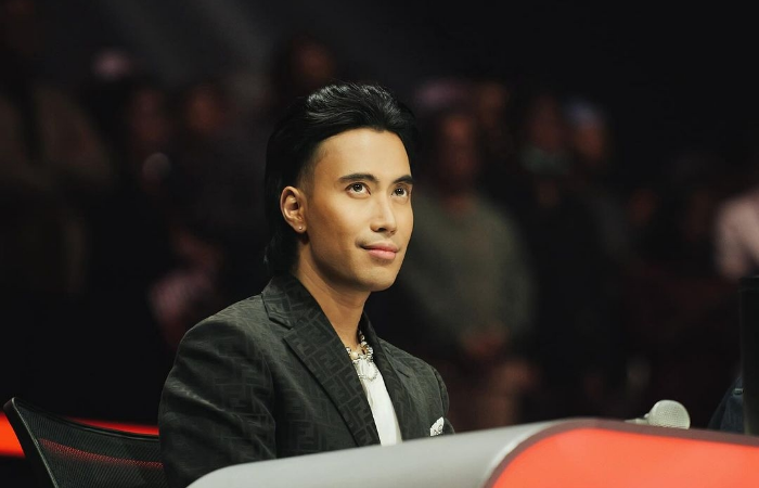 Momen pilu Vidi Aldiano menahan rasa sakit saat menjadi juri di X Factor Indonesia.
