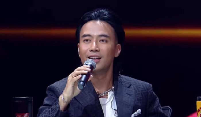Vidi Aldiano di pangung X Factor Indonesia